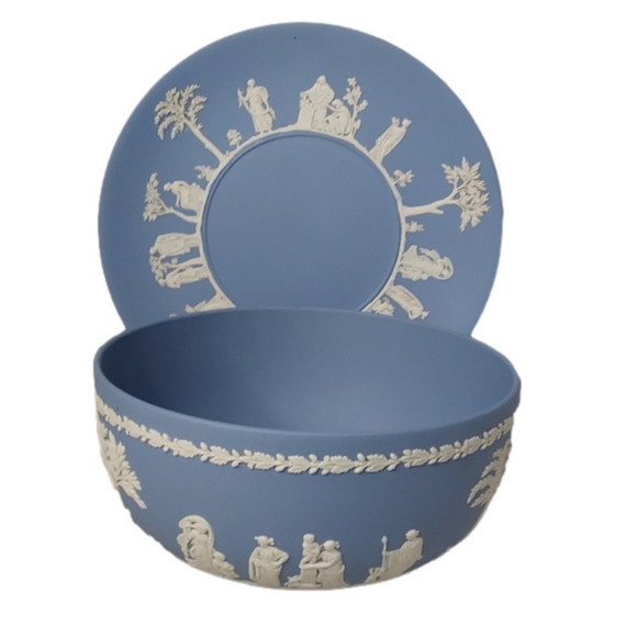 WEDGWOOD  1950'S LIDDED TIN GREEK GODDESSES BLUE JASPER BOWL - Picture 1 of 9